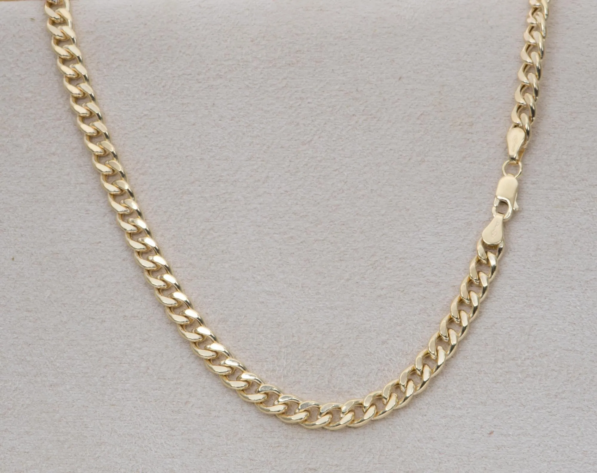 5mm Wide Curb Chain Necklace 14K Gold AD2357