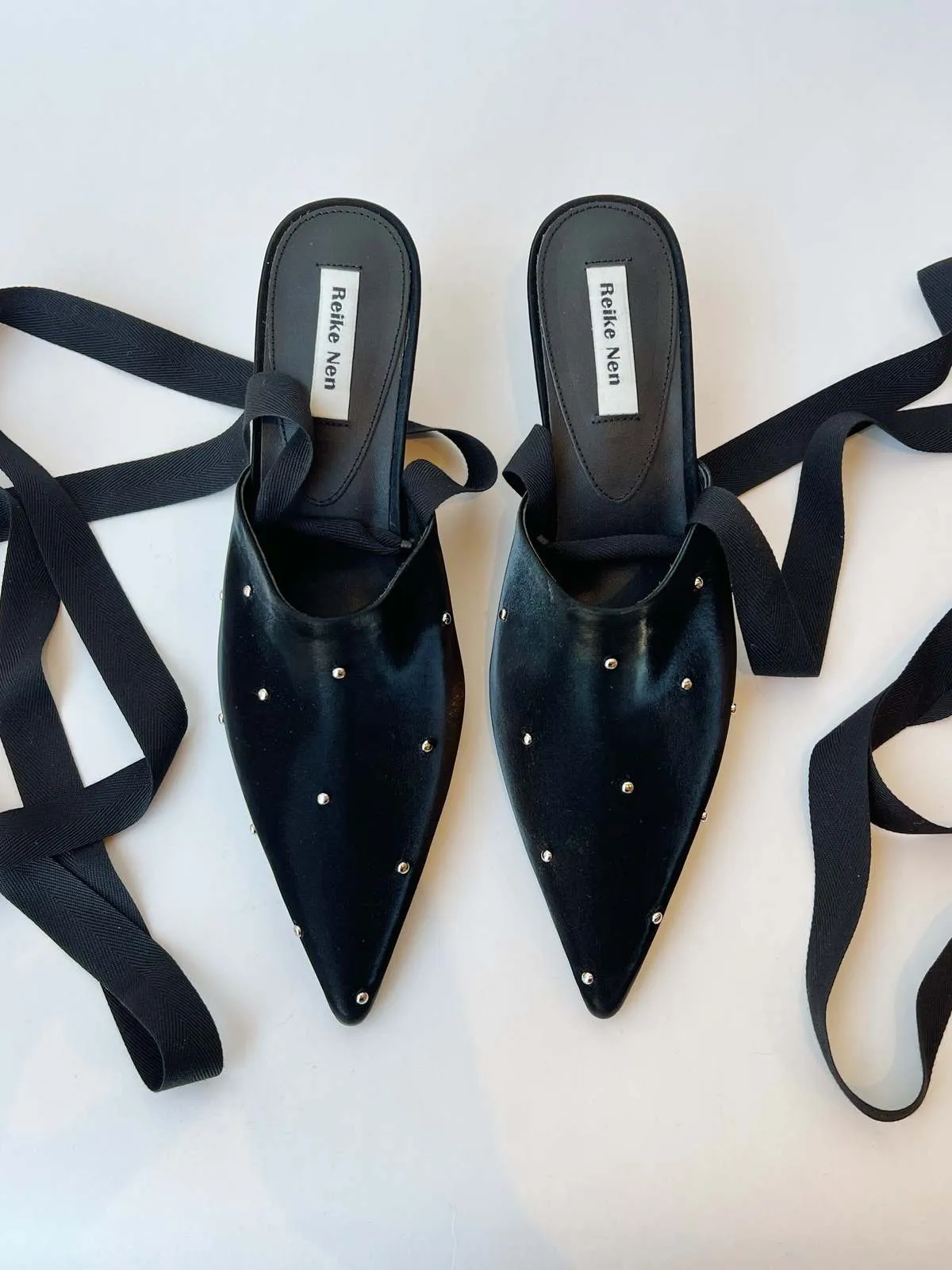 Byul Ribbon Mules