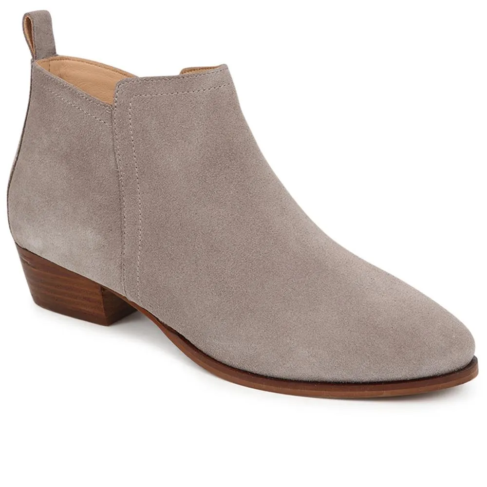 Florie Heeled Leather Ankle Boots - FLORIE / 324 290