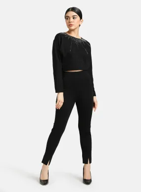 Jegging With Hem Slit Detail