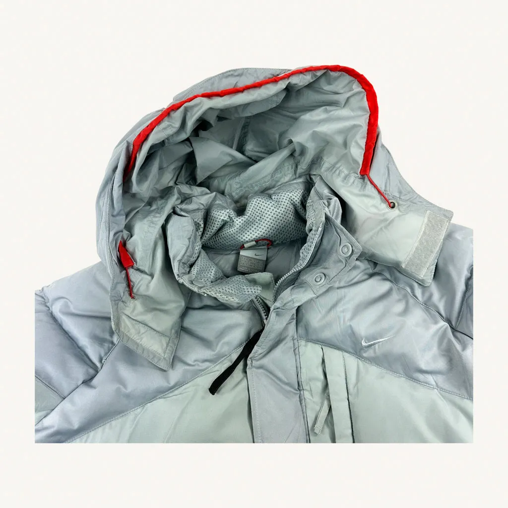 Light Grey y2ks NIKE Puffer Jacket Coat (L)