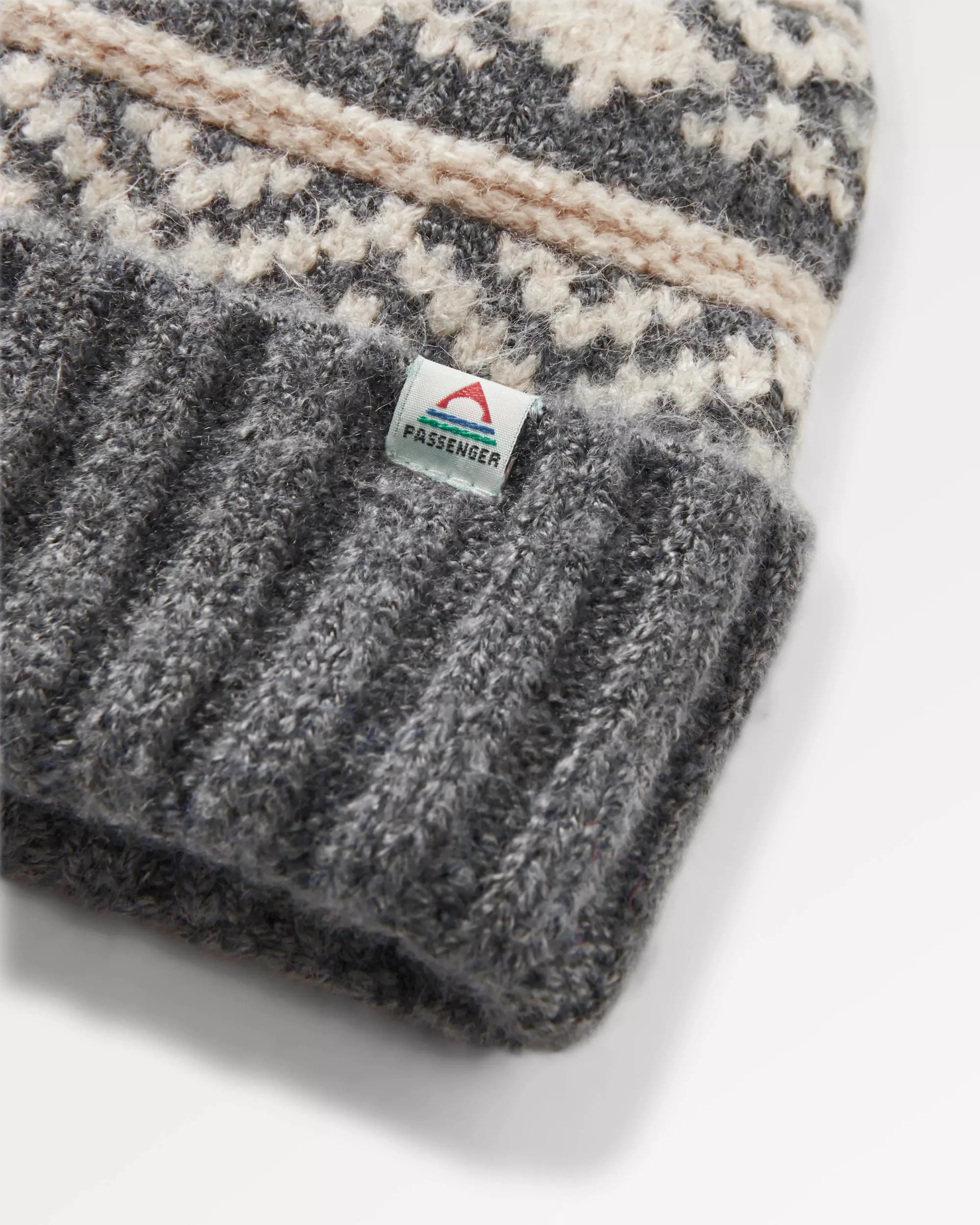 Lodge Recycled Bobble Hat - Black